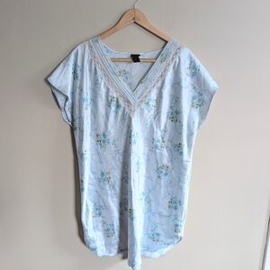 Vintage Y2K Secret Treasures blue floral satin nightgown/Mumu L/XL
